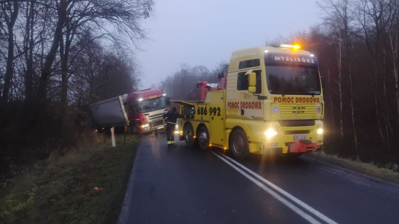 Transport niskopodwoziowy